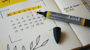 tampa-bay-homebuying-timing - TheAlexAlvarezRealtor - TheAlexAlvarezRealtor homebuying plan with calendar and notes
